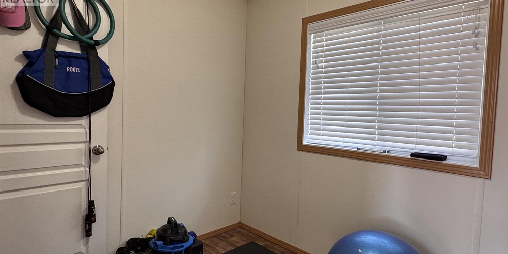 27 5204 ACKROYD STREET Terrace Photo 12 27 5204 ACKROYD STREET Terrace Photo 12